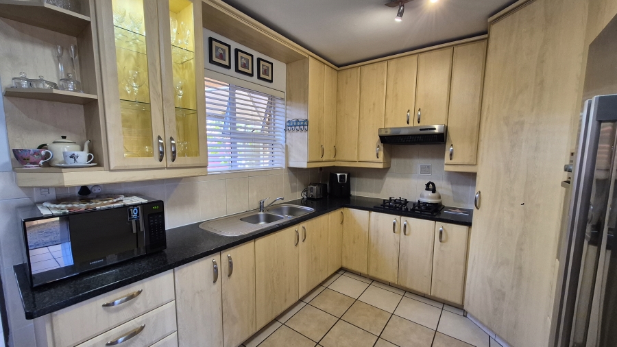 3 Bedroom Property for Sale in Strand South Western Cape
